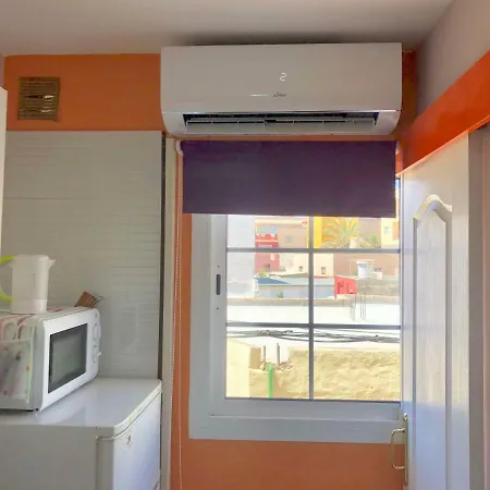 Estudio Moderno Y Acogedor, A 5 Minutos De La Playa Apartment *